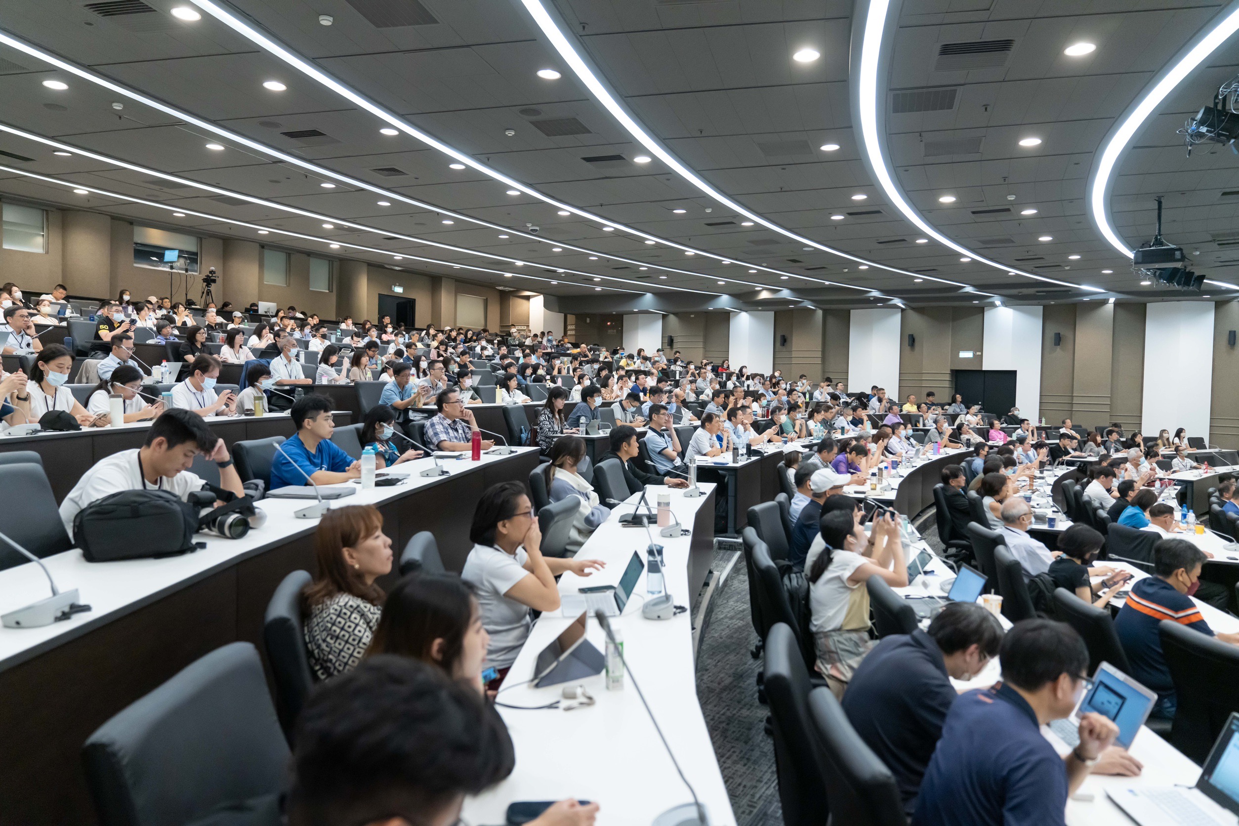 展現AI未來無限可能 鴻海研究院AI NExT Forum登場