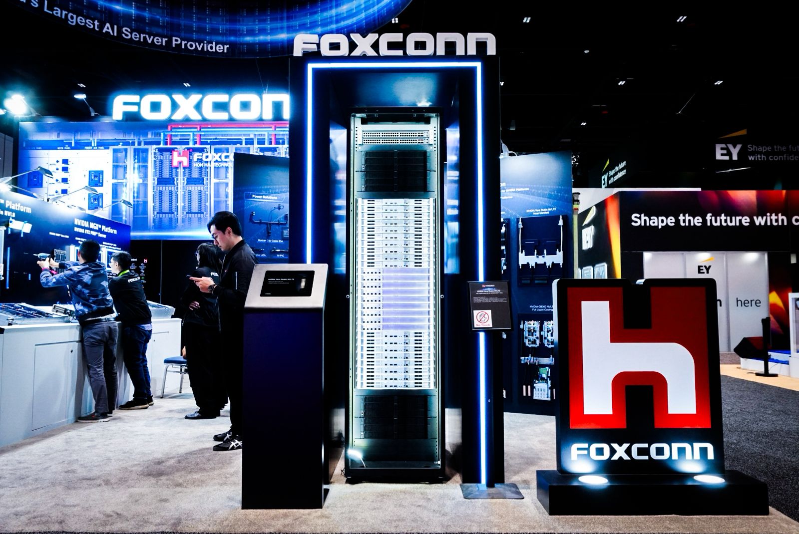 Hon Hai Technology Group (Foxconn) Accelerates AI At NVIDIA GTC With Vera Rubin NVL72, Humanoids, Modular Data Center