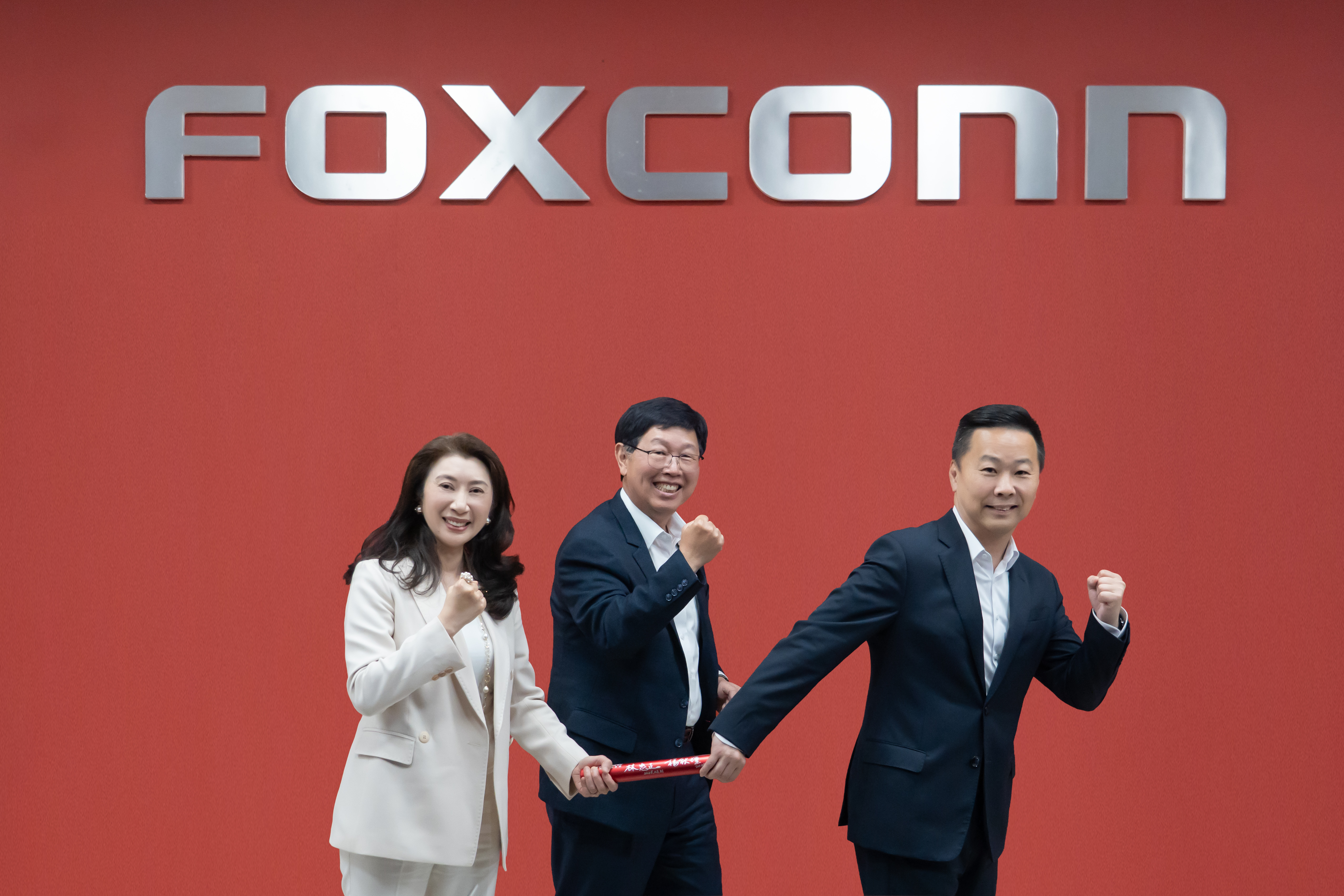 Hon Hai Technology Group (Foxconn) Names  Michael Chiang Rotating CEO, Boosting Leadership Governance